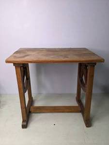 lot 252 image: Rustic Wood End Table