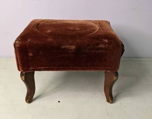 lot 185 image: Vintage Footstool with Burnt Orange Upholstery