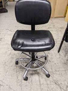 lot 206 image: Swivel Chair on Casters