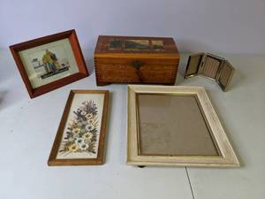 lot 239 image: Pressed Flower Art, Jewelry Box, Frames