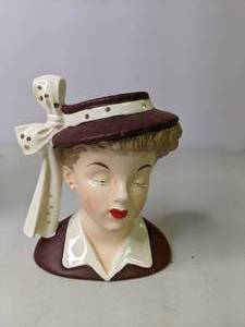 lot 127 image: Vintage 50s NAPCO Woman Lady Bust Planter Statue 1956