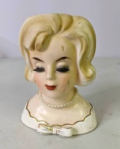 lot 97 image: Vintage NAPCO National Potteries Womans Head Vase Planter