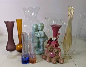 lot 99 image: Lot of Tall Glass Vases
