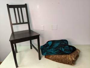 lot 339 image: (2) Lion Print Blankets and Wood Chair