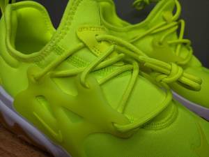 lot 9 image: Brand New Nike React Presto Volt Mens Size 9 Athletic Shoes
